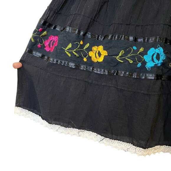 Handmade VTG Black Mexican Circle Skirt Ribbons Folkloric Jalisco Skirt Floral - Picture 2 of 4